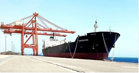 صادرات النفط السعودية: قصة النجاح في تأمين التدفق العالمي