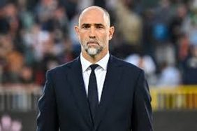 تساؤلات حول مستقبل السبيرز بعد إقالة مدرب توتنهام المؤقت