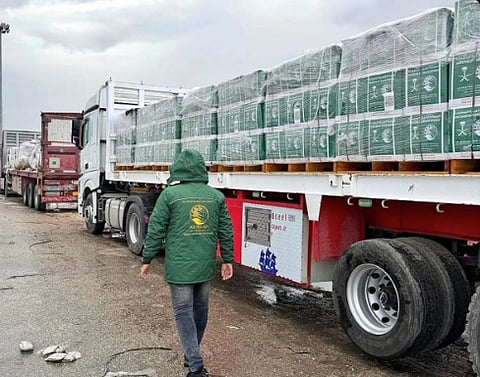 جهود متواصلة: أبرز برامج مساعدات السعودية لغزة
