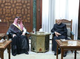 نحو شراكة أعمق: لقاء شيخ الأزهر وسفير السعودية بالقاهرة