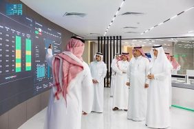 ضمان الأمن الغذائي في السعودية: تفقد مركز الإنذار المبكر