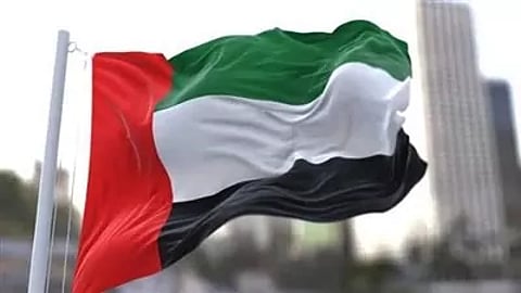 حكومة الشارقة: إصابتان جراء استهداف صاروخي إيراني لمبنى تابع لشركة اتصالات
