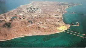 وسائل إعلام إيرانية: انفجارات جديدة وقعت في جزيرة خرج