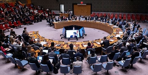 فيتو صيني روسي يحبط مشروع قرار بحريني لفتح مضيق هرمز