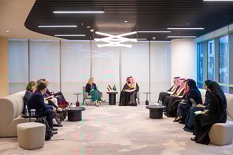 وزير الاقتصاد يبحث تعزيز التعاون مع نظيرته النمساوية