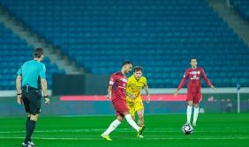 تغطية شاملة: أحداث مباراة القادسية وضمك في الدوري السعودي