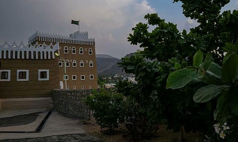 كيف حافظ قصر العان على هوية تراث نجران العريق؟