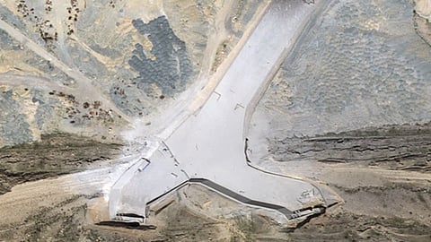 كشفتها صور أقمار صناعية.. ضربات غامضة تستهدف قاعدة «النسر 44» السرية الإيرانية