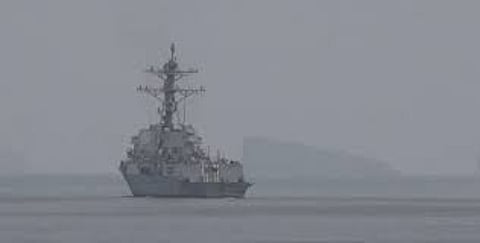 هل تنجح الدبلوماسية تحت ضغط الحصار البحري الأمريكي على إيران؟