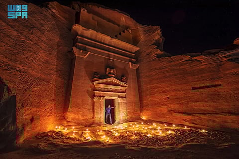 السياحة الفلكية في العلا: الربط بين التراث الفلكي والتقنيات الحديثة