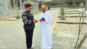 لتحسين تجربة الزائر.. أمانة الباحة توزع رمز استجابة سريع «باركود» للمواقع والمعالم التراثية