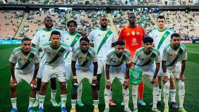 جماهير النادي الأهلي السعودي تترقب موقعة فيسيل كوبي الياباني في آسيا