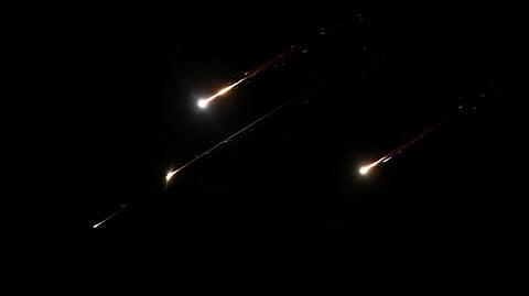 تطورات ميدانية: الدفاع الجوي في طهران يتصدى لهجمات محتملة