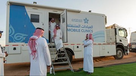 تنفيذًا لتوجيهات القيادة.. أمير حائل يتابع استعدادات استقبال ضيوف الرحمن عبر الطرق المؤدية للمنطقة