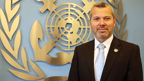 تأثير القيود الأحادية الجانب على حركة الممرات المائية الدولية