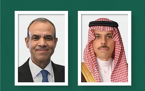 وزير الخارجية يتلقى اتصالًا من نظيره المصري ويبحثان المستجدات الإقليمية