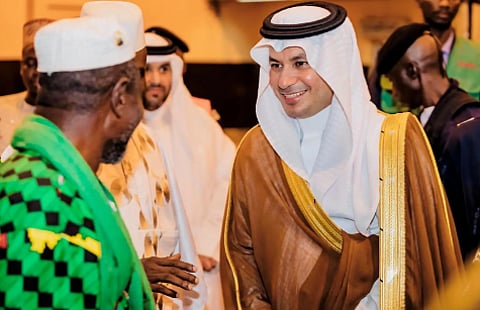سفير خادم الحرمين الشريفين في غينيا كوناكري يودّع حجاج بيت الله الحرام