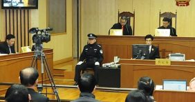 الصين تعاقب وزيرَي دفاع سابقَين بالمؤبد بعد أحكام إعدام موقوفة التنفيذ في قضايا فساد