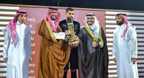 نائب أمير عسير يتوّج أبها بكأس دوري الدرجة الأولى للموسم الرياضي 2025 - 2026