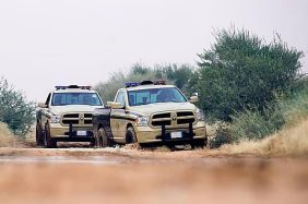 «الأمن البيئي» يضبط مواطنًا لرعيه في محمية الملك عبدالعزيز الملكية
