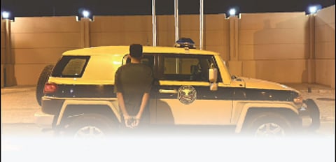 القبض على مقيم من الجنسية الإثيوبية لنقله 9 مخالفين لنظام أمن الحدود