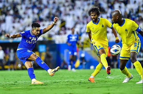 اليوم.. النصر يواجه الهلال في الجولة الـ32 من دوري المحترفين