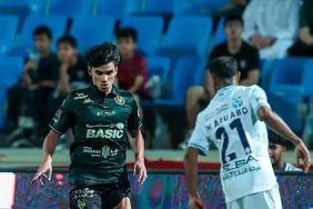 الخلود يتعادل مع الأخدود في دوري روشن
