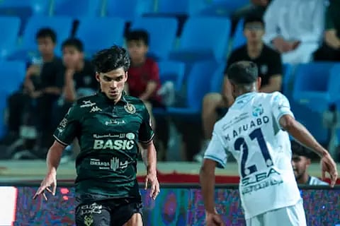 الخلود يتعادل مع الأخدود في دوري روشن