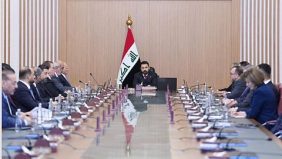 «الزيدي» يتسلم قيادة الحكومة العراقية رسميا ويتعهد بحماية السيادة وتعزيز العلاقات العربية والإقليمية والدولية