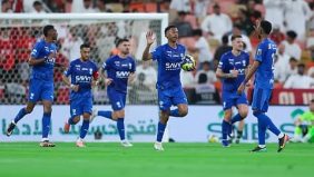الهلال يفوز على نيوم ويؤجل حسم لقب دوري روشن للجولة الأخيرة