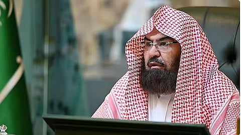 رئيس الشؤون الدينية يدعو ضيوف الرحمن إلى الالتزام بالتعليمات