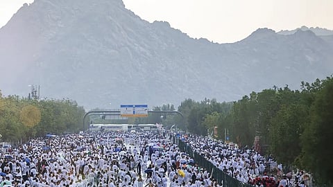 «البيئة» تدعو حجاج بيت الله الحرام إلى الالتزام بالممارسات السليمة حفاظًا على الموارد الطبيعية