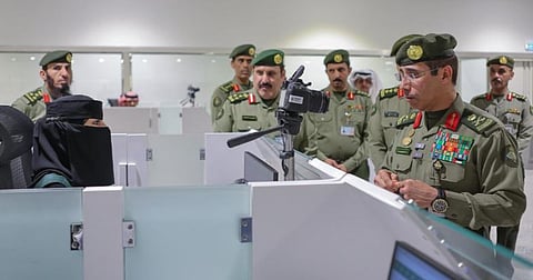 «المربع» يقف ميدانيًا على سير العمل بجوازات مطار الطائف