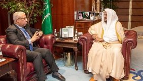 وزير الشؤون الإسلامية يؤكد حرص المملكة على دعم كل ما يخدم الإسلام والمسلمين