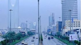 طقس المملكة الأربعاء.. رياح نشطة تؤدي إلى شبه انعدام في مدى الرؤية على عدة مناطق