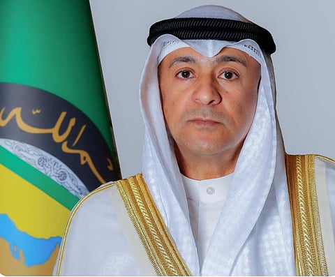 الأمين العام لمجلس التعاون يدين بأشد العبارات استمرار الهجمات الإيرانية الغادرة على دولة الكويت