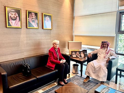 العلاقات السعودية التونسية: نموذج للعمل العربي الوثيق والتعاون المشترك