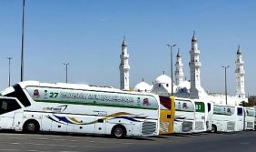 ضيوف برنامج خادم الحرمين الشريفين يزورون مسجد قباء ومواقع تاريخية بالمدينة المنورة