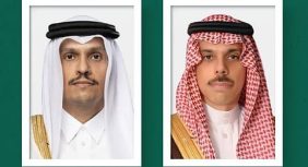 وزير الخارجية يبحث مع نظيره القطري مستجدات الأوضاع والتطورات الراهنة في المنطقة