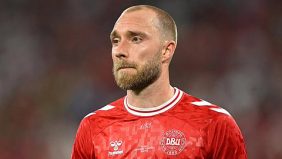 صدمة في ملاعب الكرة: سقوط كريستيان إريكسن وإلغاء اللقاء