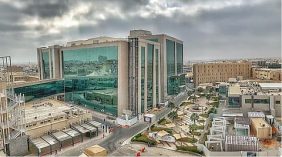 «من نزيف حاد إلى حياة جديدة».. فريق طبي بـ«سعود الطبية» ينقذ طفلاً من إصابة قاتلة في الرقبة