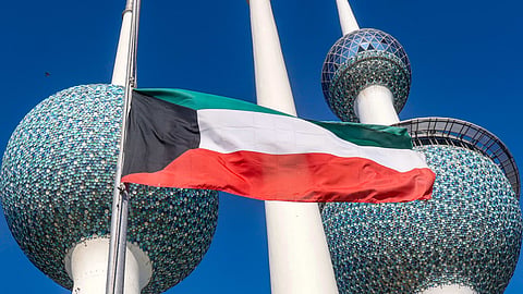 إرشادات أمنية للمواطنين تزامناً مع تفعيل الدفاع الجوي الكويتي