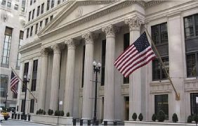الفيدرالي الأمريكي يبقي على أسعار الفائدة عند نطاق بين 3.5% و 3.75%