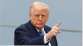 الرئيس الأمريكي يهدد أوروبا برسوم 100% بسبب ضرائب الخدمات الرقمية