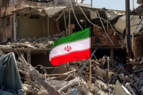 محلل: واشنطن فقدت ذراعها الاستراتيجية في الخليج بعد حرب إيران