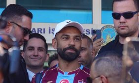 عاجل: انتقال محمد صلاح إلى طرابزون سبور وتفاصيل الفحص الطبي