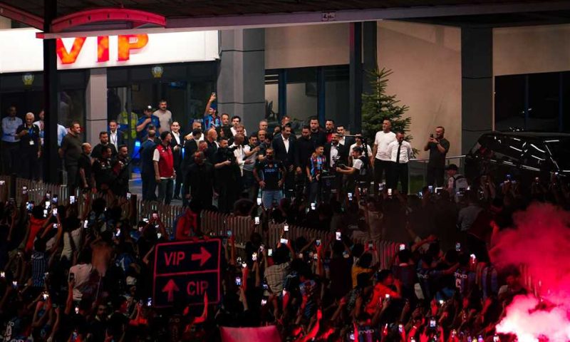 تغطية شاملة: صفقة محمد صلاح وطرابزون سبور ومراسم التوقيع بحديقة بابارا
