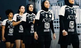 من هن نجمات ناشئات مصر لكرة اليد اللواتي أبهرن العالم؟