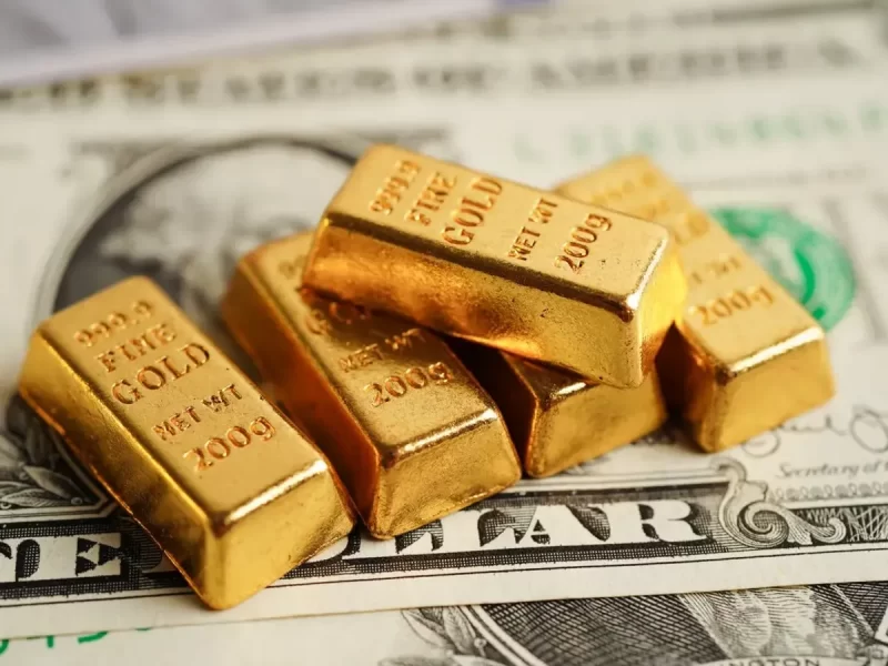 أسعار الذهب تكسر الأرقام القياسية: هل يستمر الزخم الصعودي؟