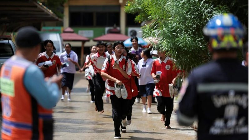 دور المعلمين في تعزيز الصحة النفسية في المدارس الآمنة